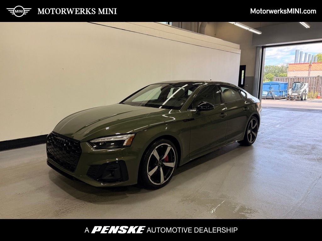 Used 2024 Green Audi quattro image 1