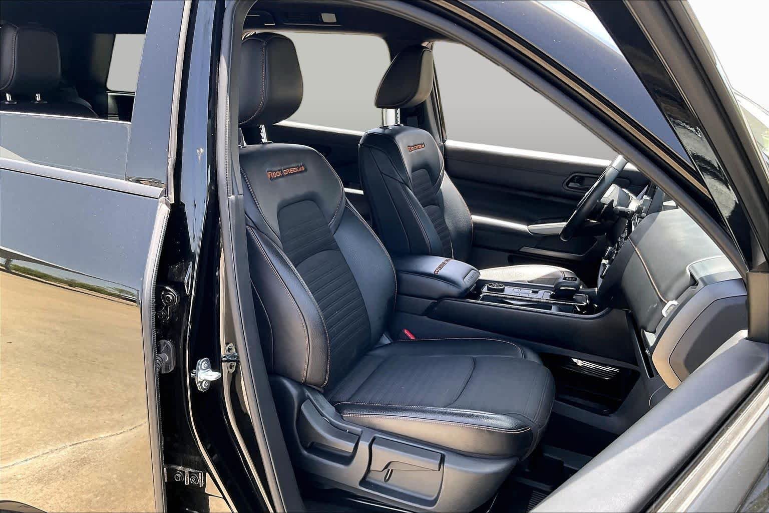 Used 2025 Super Black Nissan Rock Creek image 9