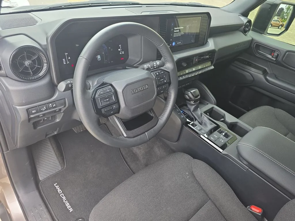 Certified Used 2025  Toyota 1958 image 10