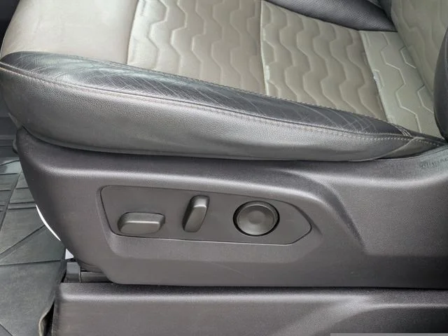 Used 2024 Slate Gray Metallic Chevrolet ZR2 image 24