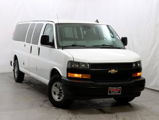 2020 Chevrolet Express Passenger LS