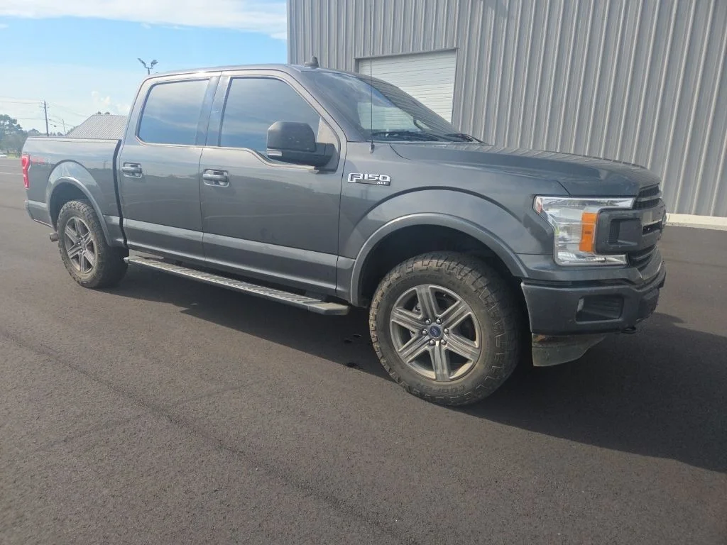 Used 2020 Gray Ford XLT image 22