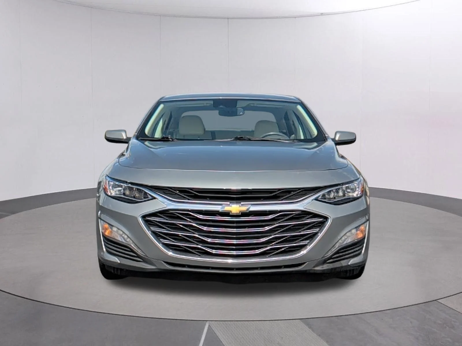 Used 2024 Sterling Gray Metallic Chevrolet LT image 8