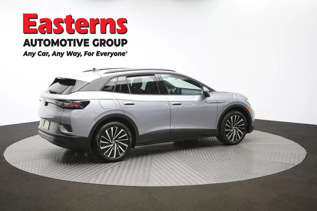 Used 2024 Silver Volkswagen S image 41