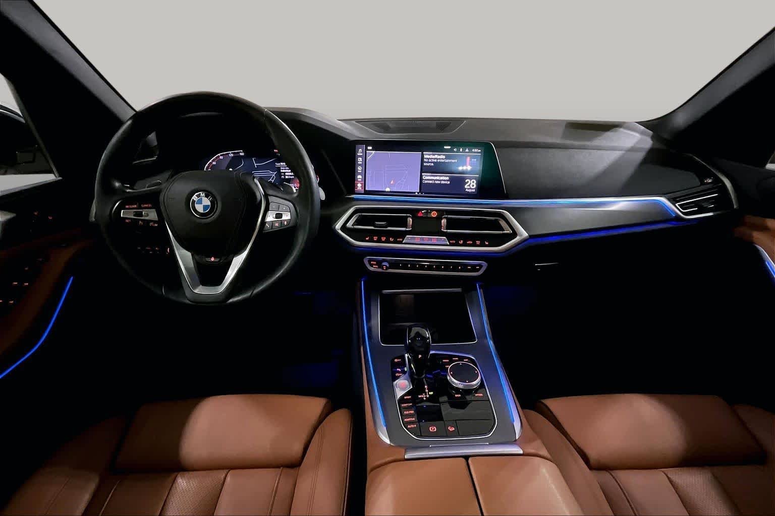 Used 2019 Mineral White Metallic BMW xDrive40i image 15