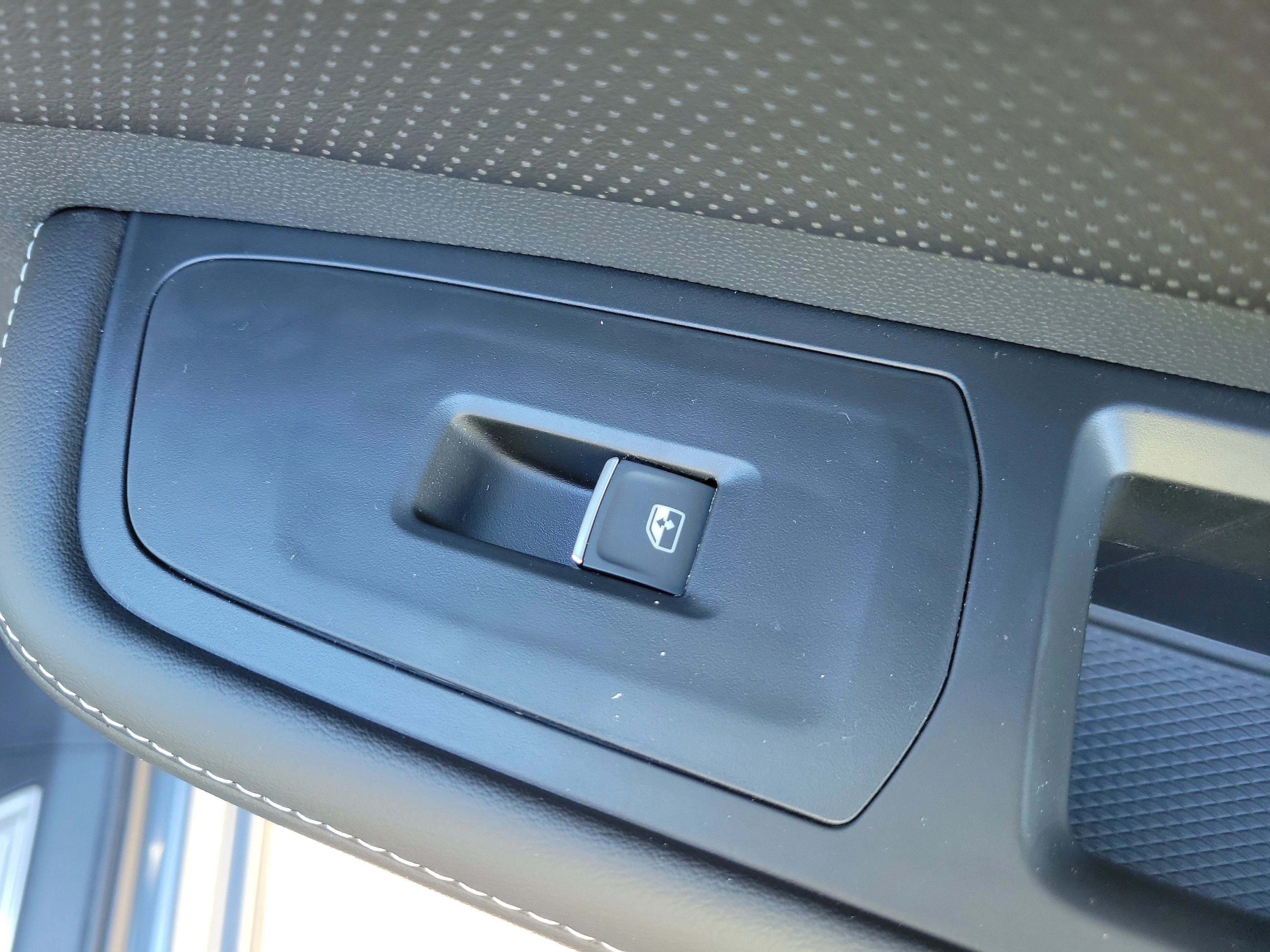 New 2026 Gray Volkswagen 2.0T SE w/Technology image 9