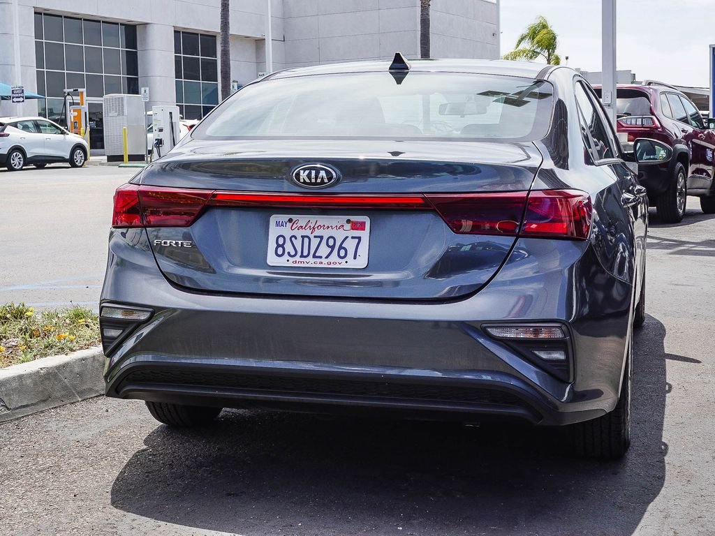 Certified Used 2019 Gray Kia FE image 7