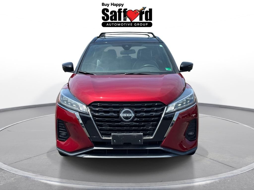 Used 2023 Red Nissan SR image 7