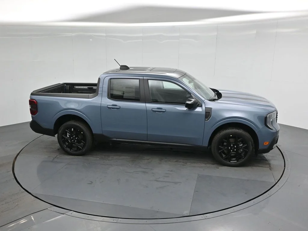 New 2026 Azure Gray Metallic Tri-Coat Ford Lariat image 53