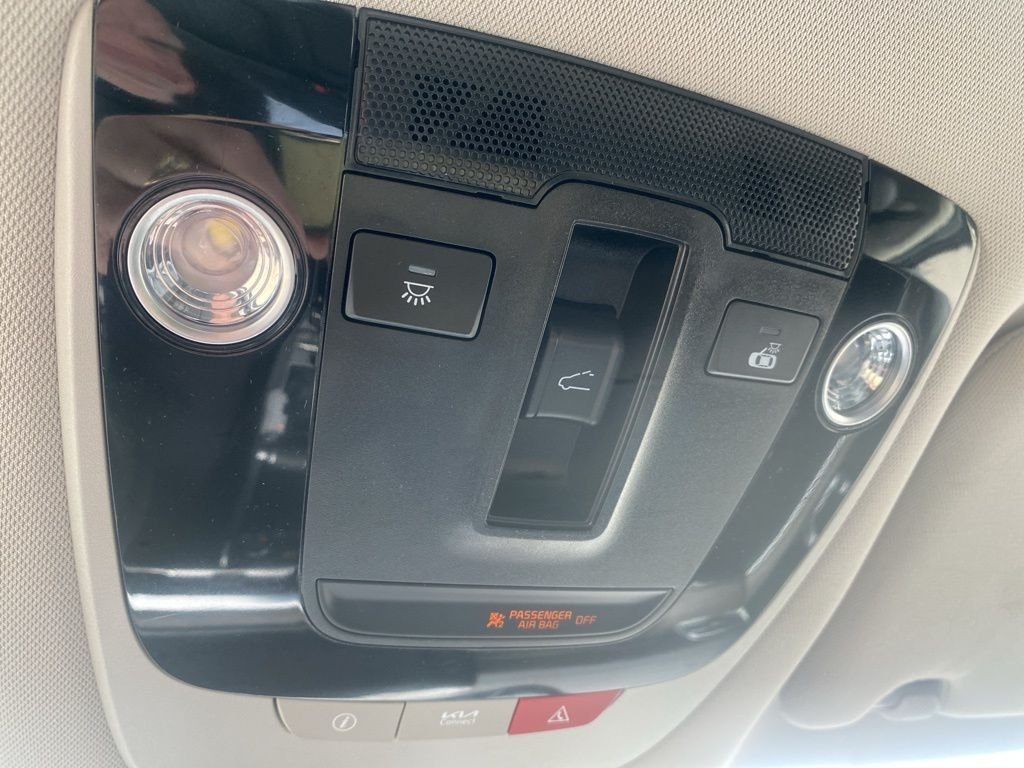 Used 2023 Gravity Gray Kia EX image 30