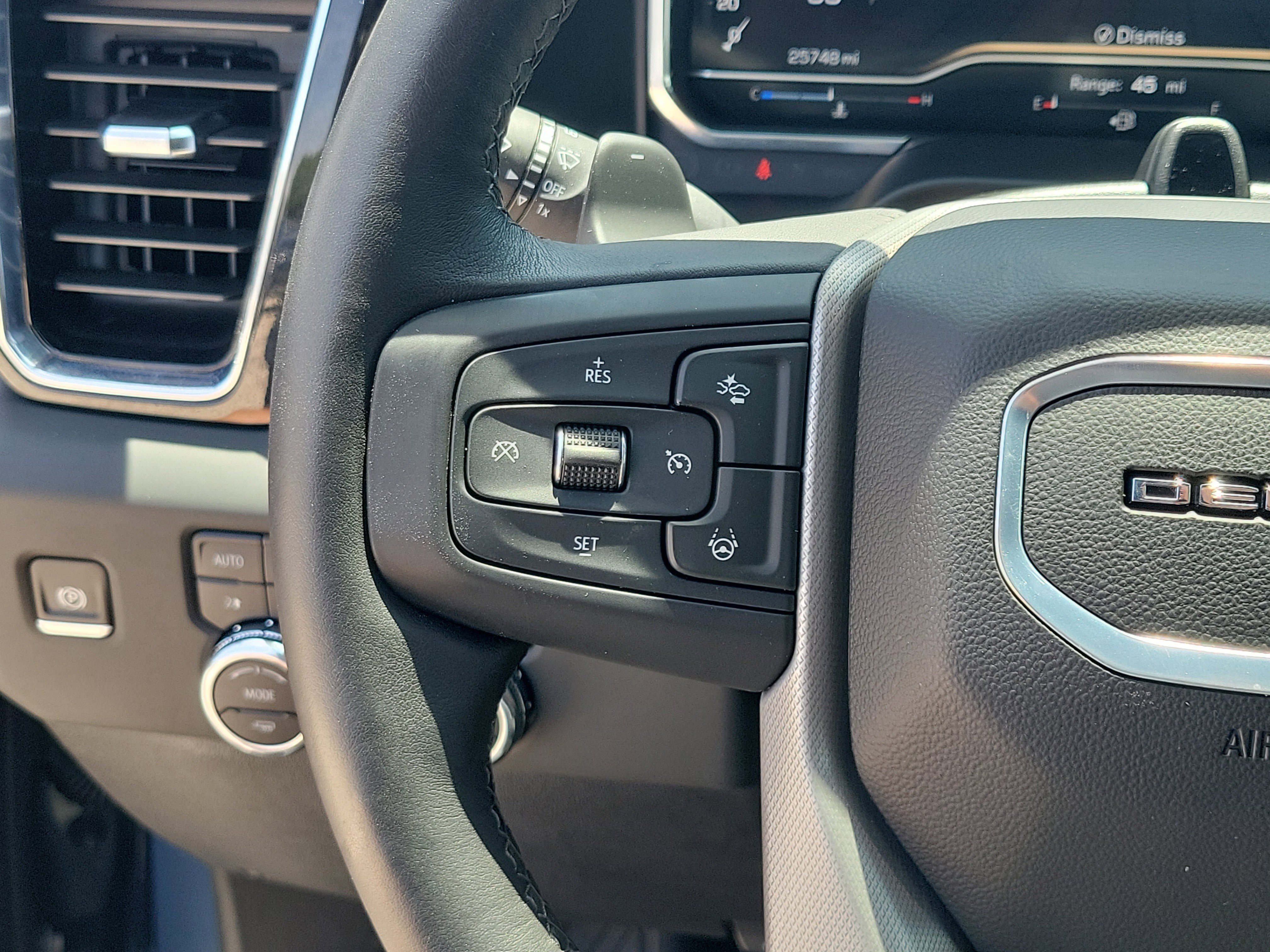 Used 2025 Downpour Metallic GMC Denali image 24