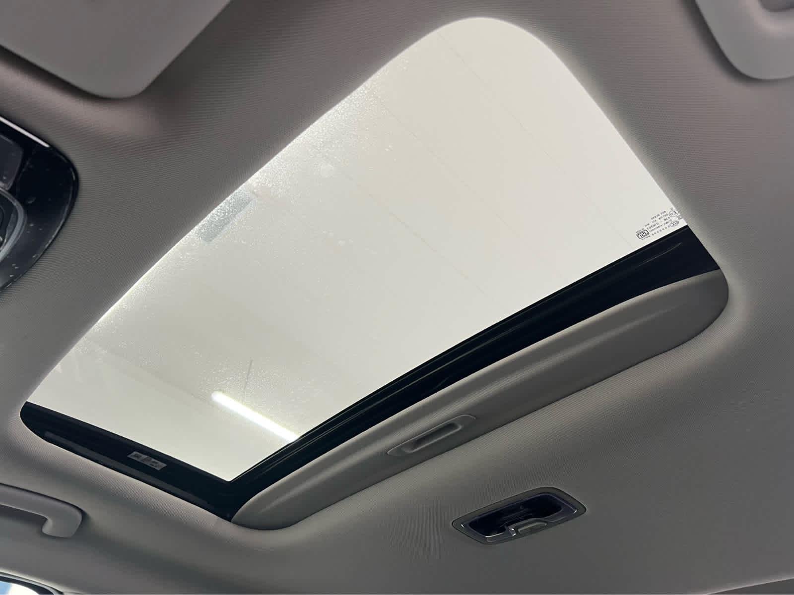 Certified Used 2025 Serenity White Pearl Hyundai SEL Convenience image 24