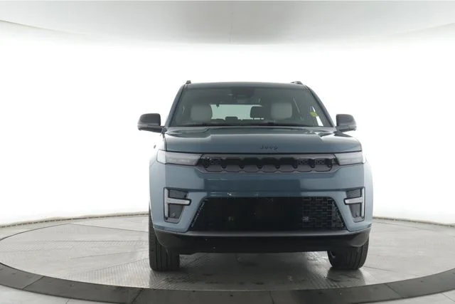 New 2026 Steel Blue Exterior Paint Jeep Limited Reserve image 12