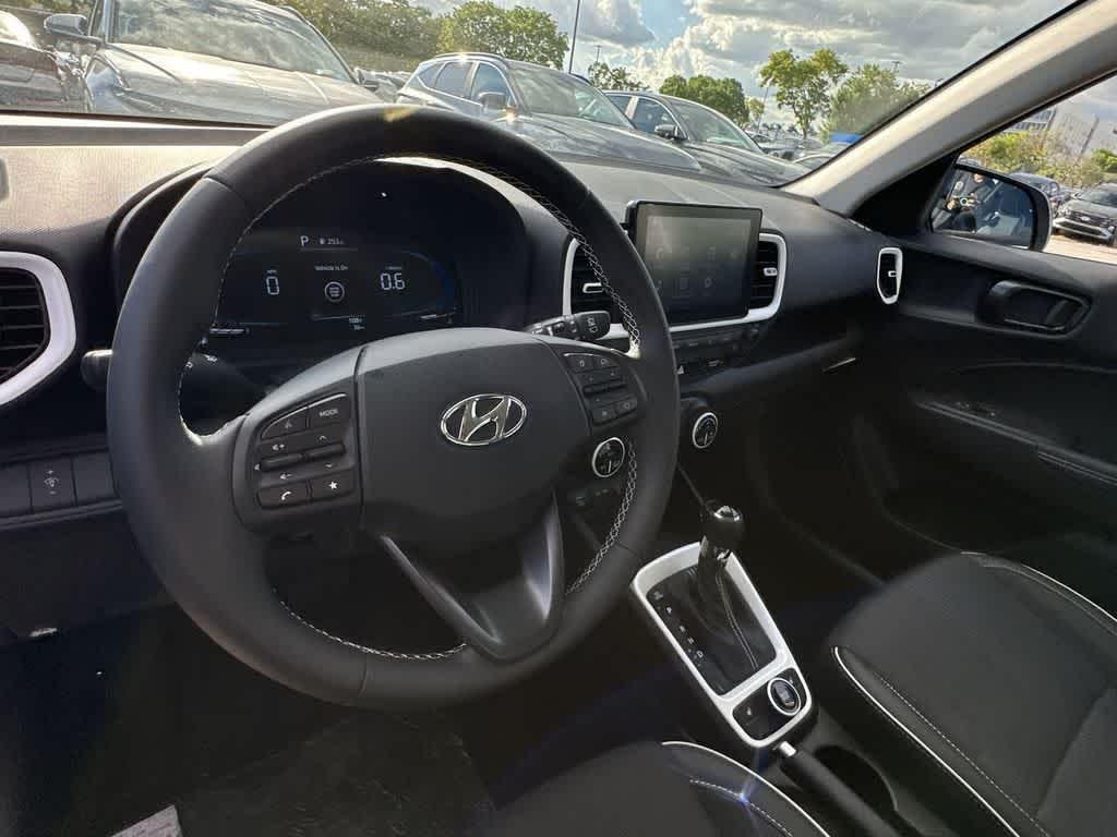 New 2026 Lunar White w/Black Roof Hyundai SEL w/Two-Tone Roof image 12