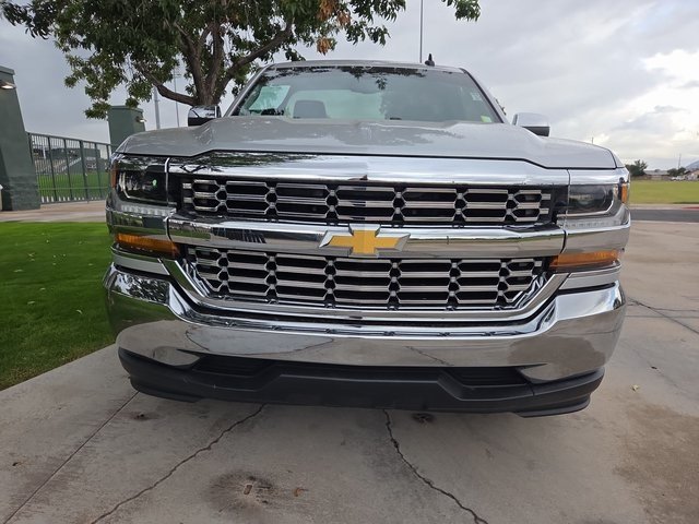 2017 Chevrolet Silverado Work Truck LS Base photo 3