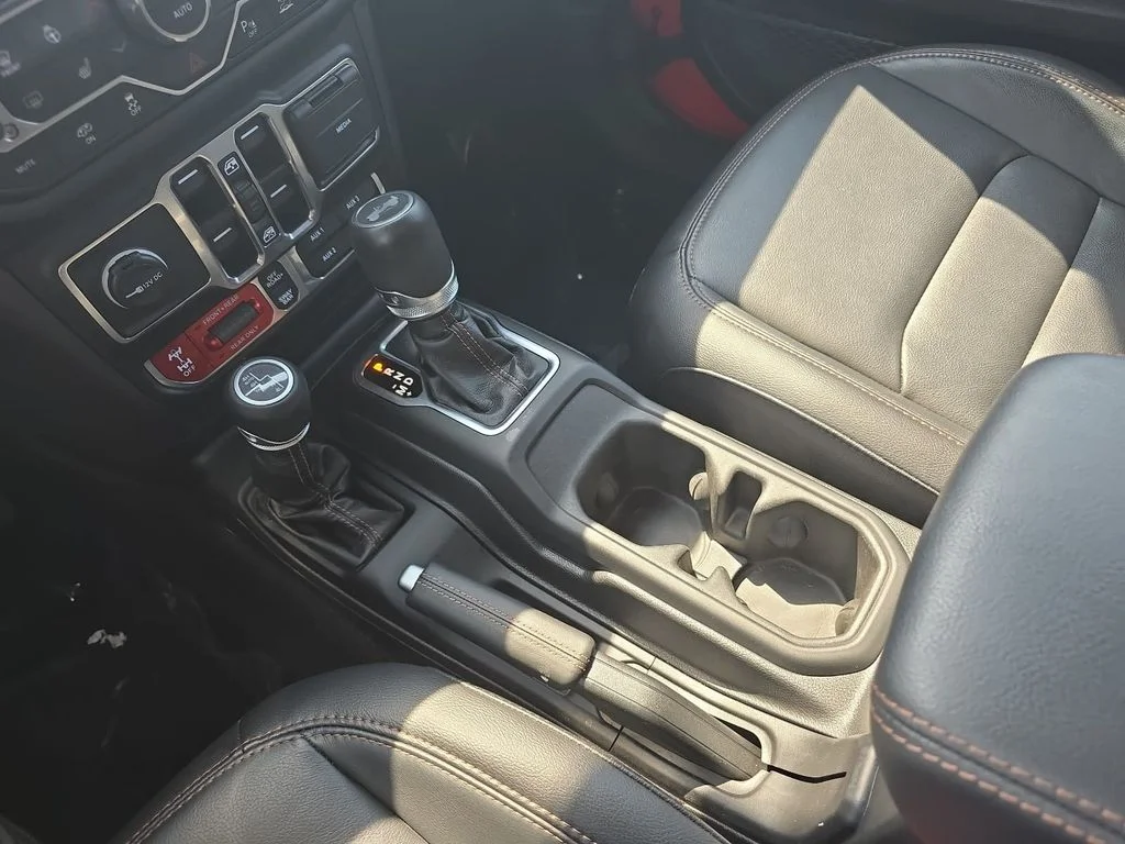 Used 2023 Red Jeep Rubicon 392 image 23