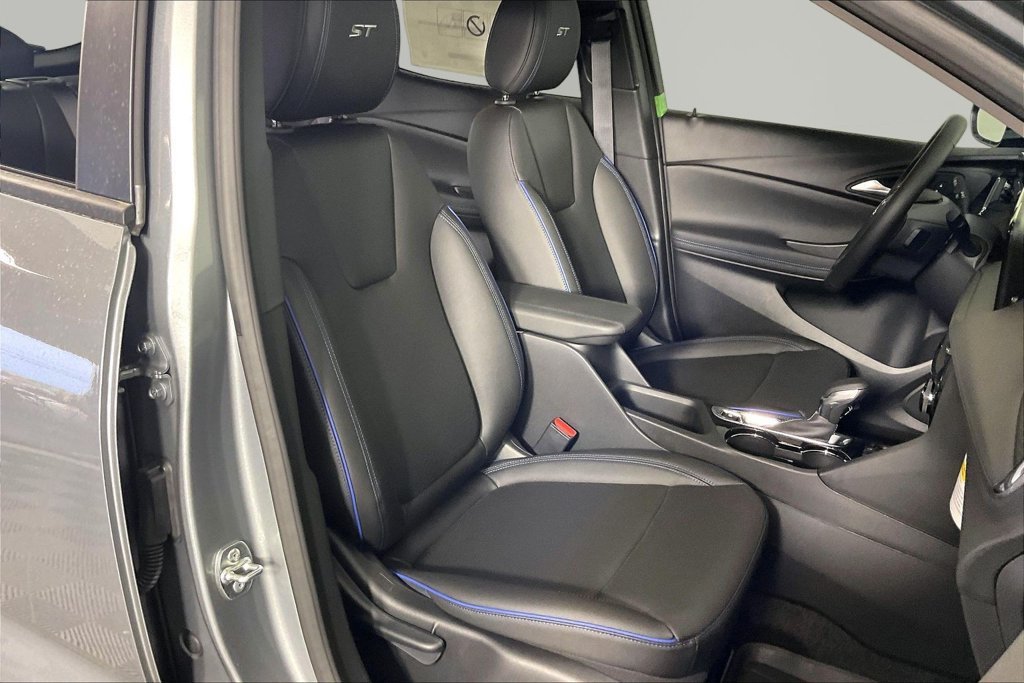 2026 Buick Encore GX Sport Touring - Photo 12