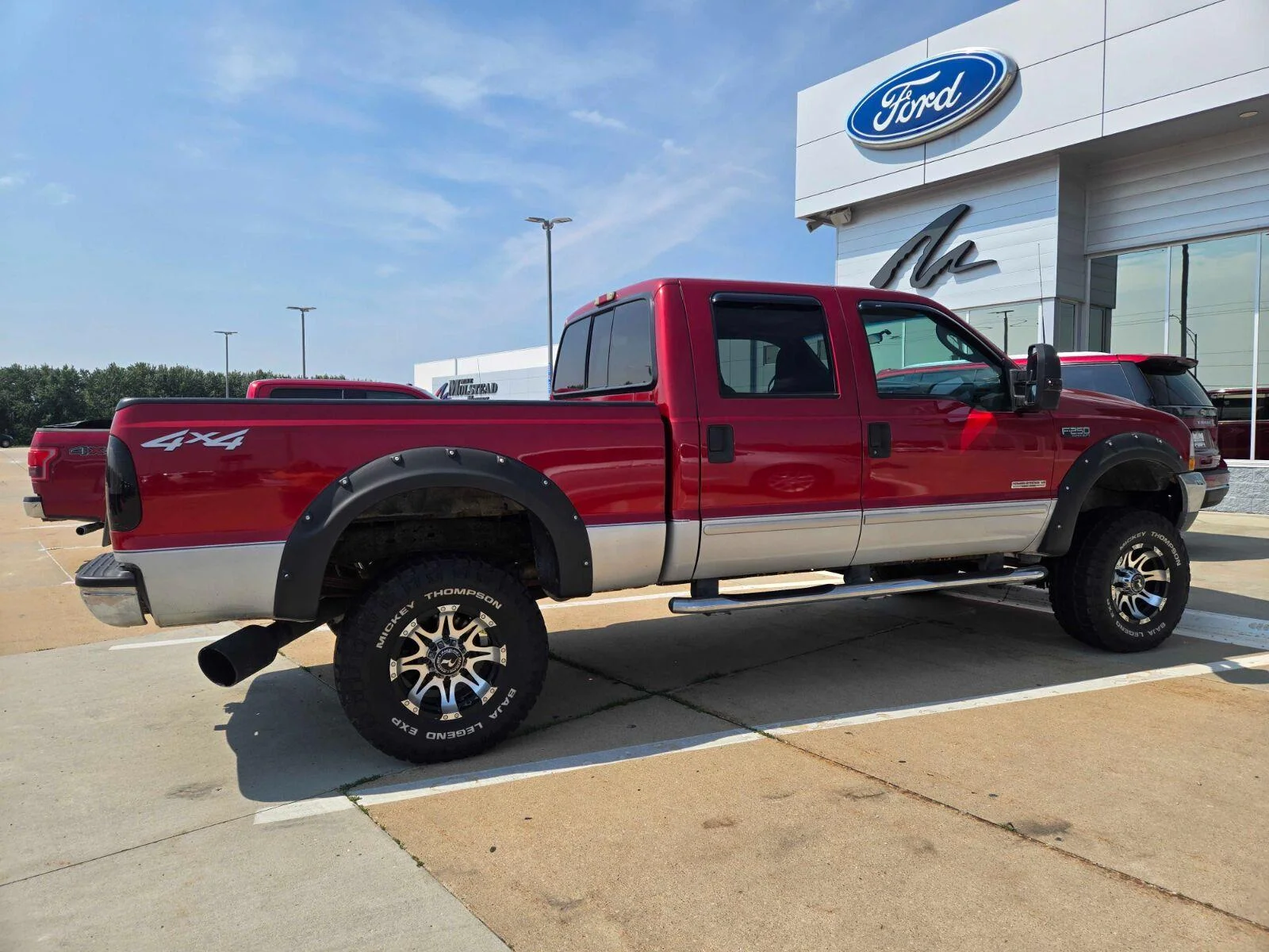 Used 2003 Red Ford Lariat image 4