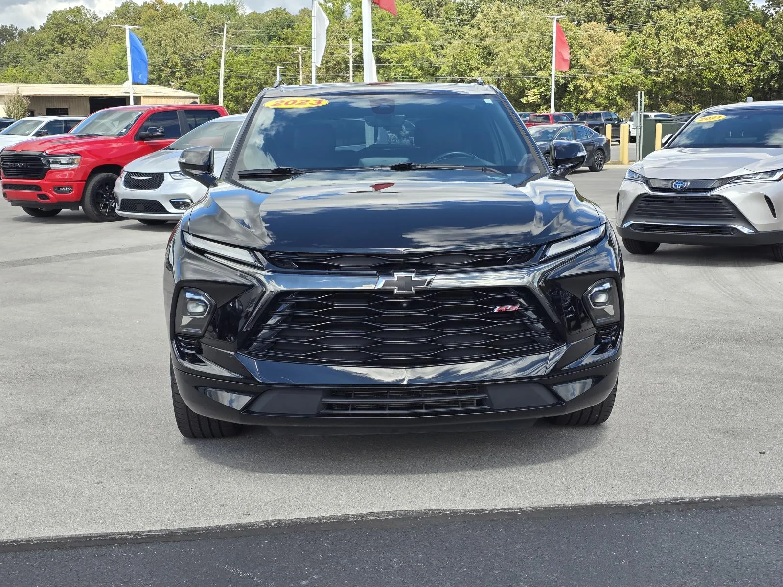 Used 2023 BLACK Chevrolet RS image 2