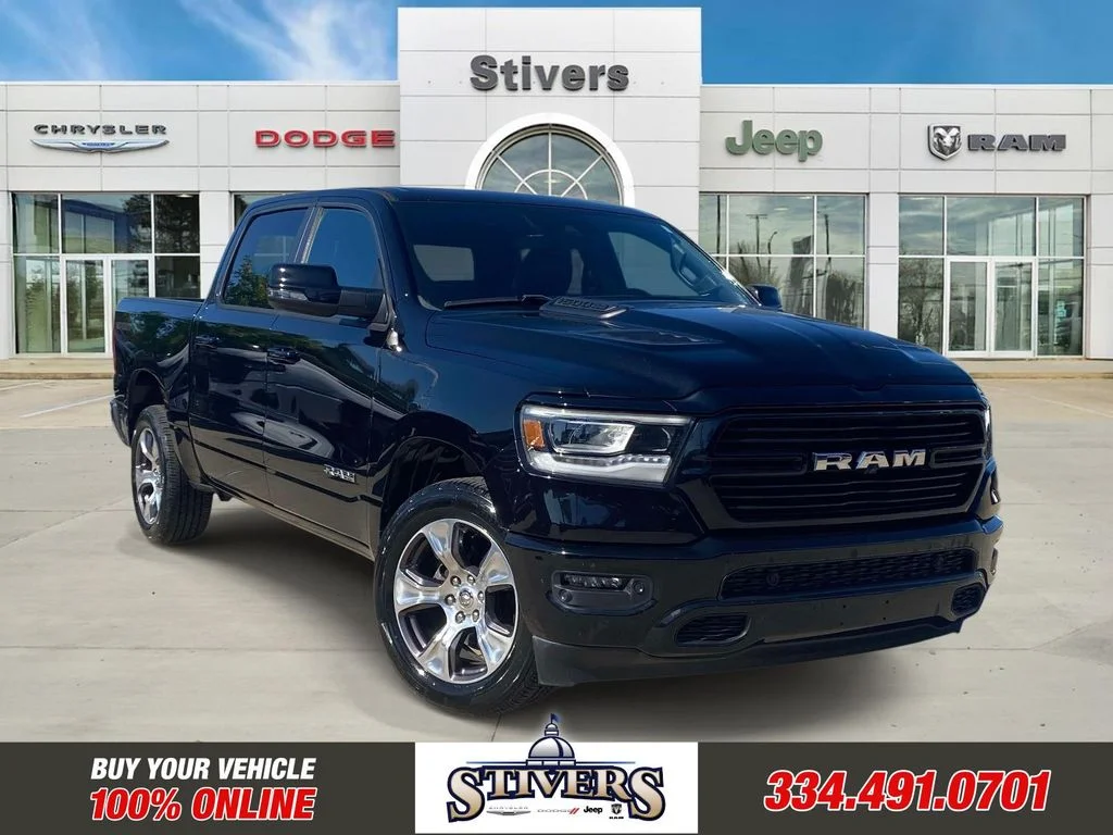 2023 RAM 1500 Laramie 4x4 Crew Cab 5'7's photo
