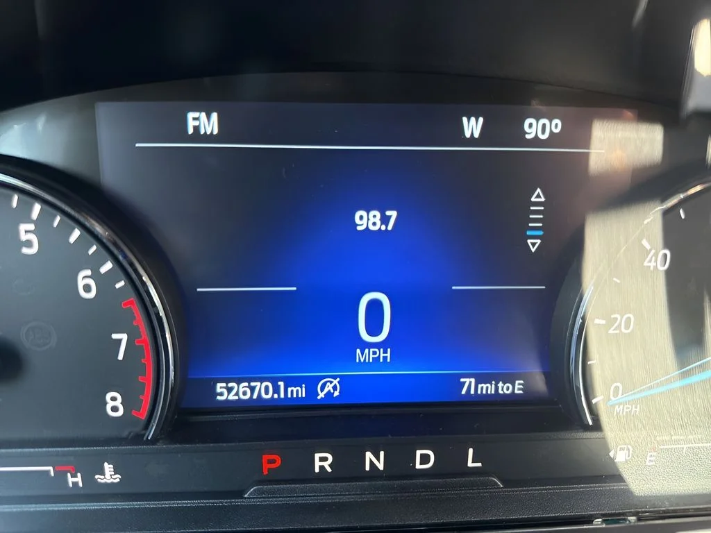 Used 2021 Gray Ford XLT image 24