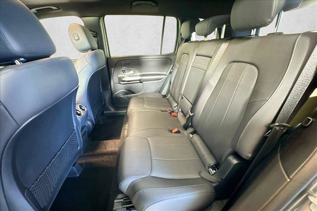 New 2026 Mountain Grey Metallic Mercedes-Benz GLB 250 image 52