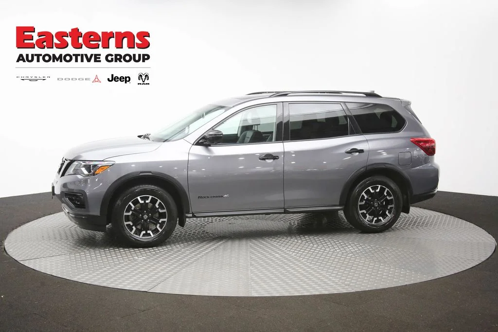 Used 2020 Gray Nissan SL image 67
