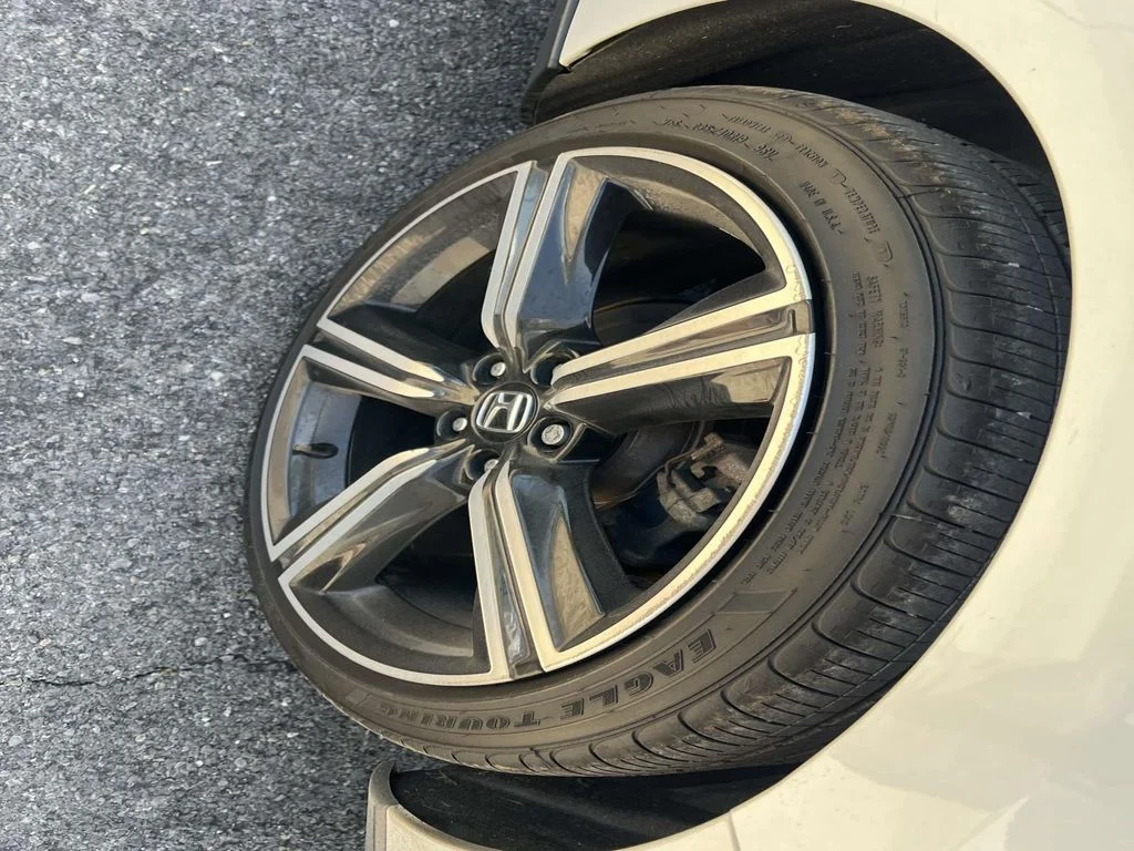 Used 2023  Honda Sport image 18