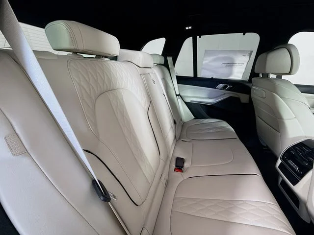 Used 2026 White BMW xDrive50e image 29