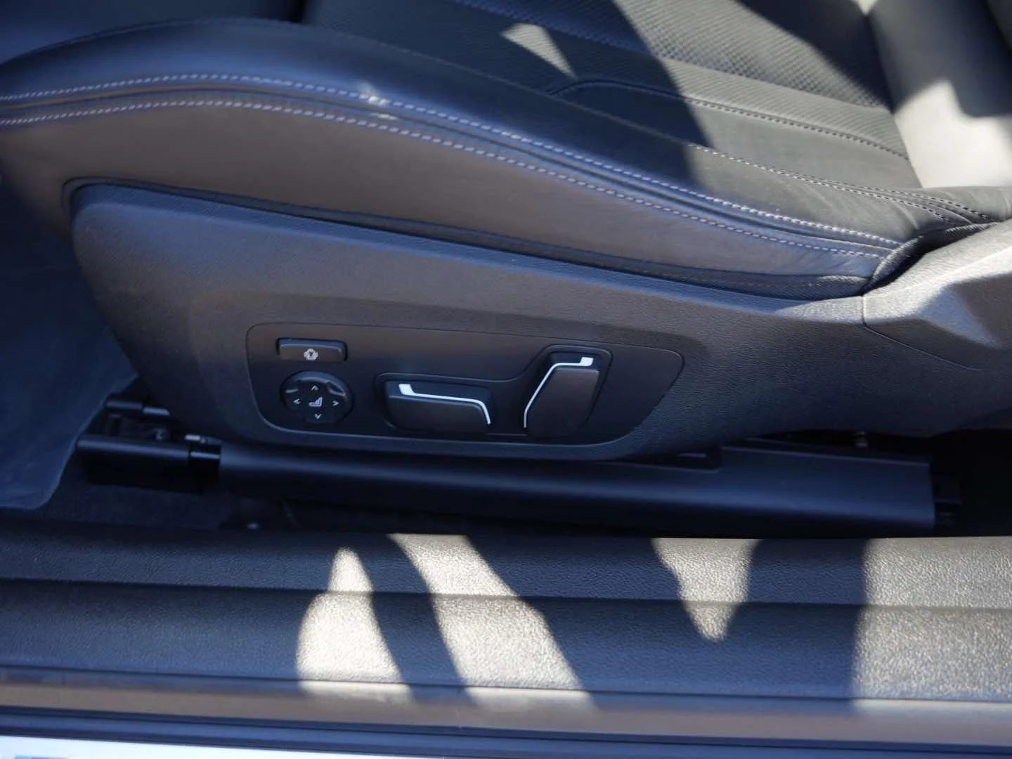 Used 2026 Black Sapphire Metallic BMW Competition Coupe image 10
