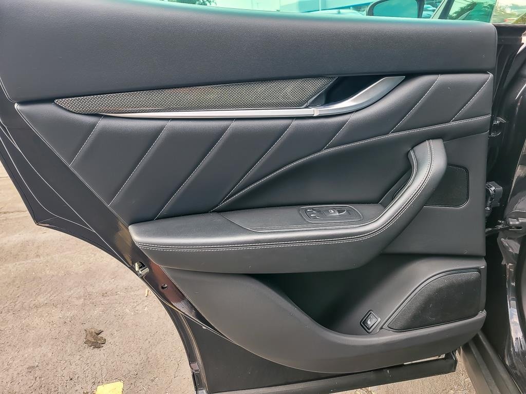 2022 MASERATI LEVANTE - Image 18