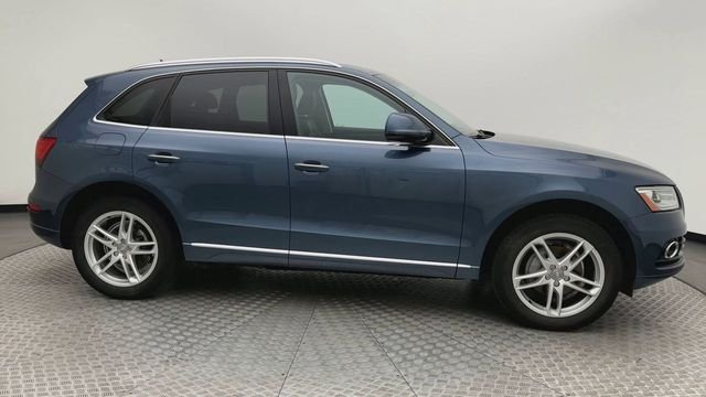 Used 2017 Blue Audi 2.0T Premium Plus image 9
