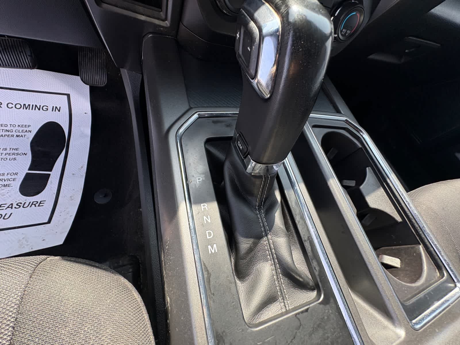 Used 2019 Agate Black Ford XLT image 19
