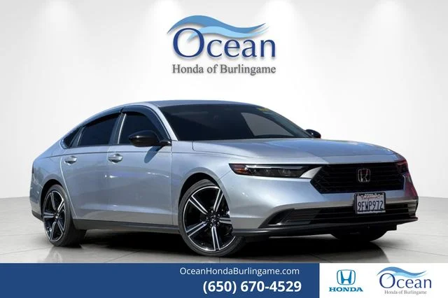 2023 Honda Accord Hybrid Sport w/o BSI's photo