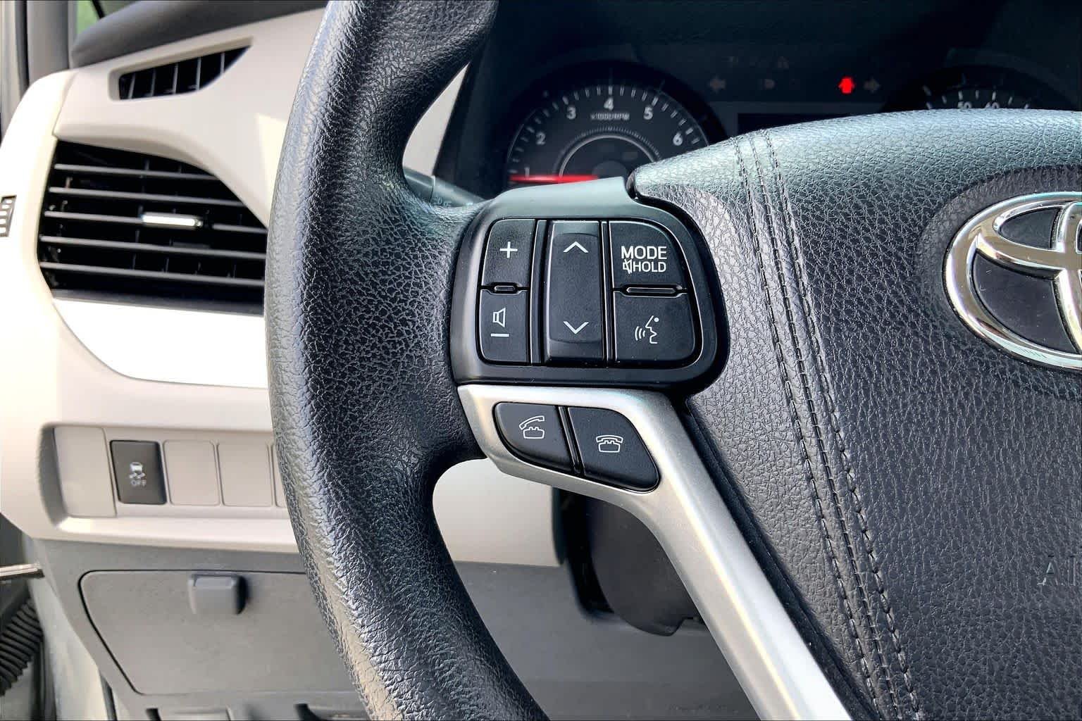 Used 2016 Silver Sky Metallic Toyota LE image 23