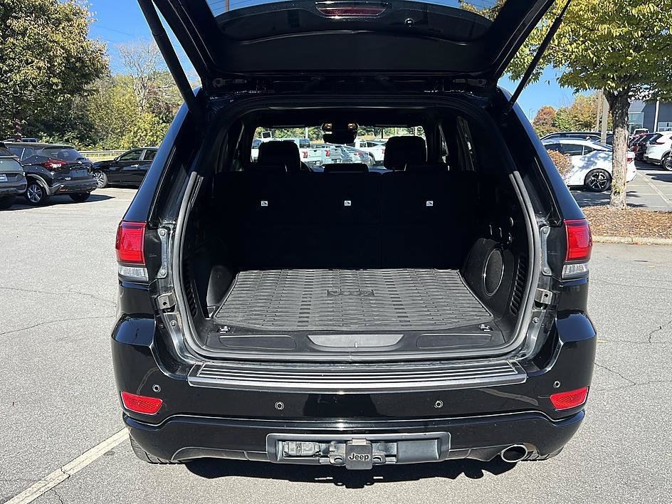 Used 2021 Diamond Black Crystal Pearlcoat Jeep 80th Anniversary image 15