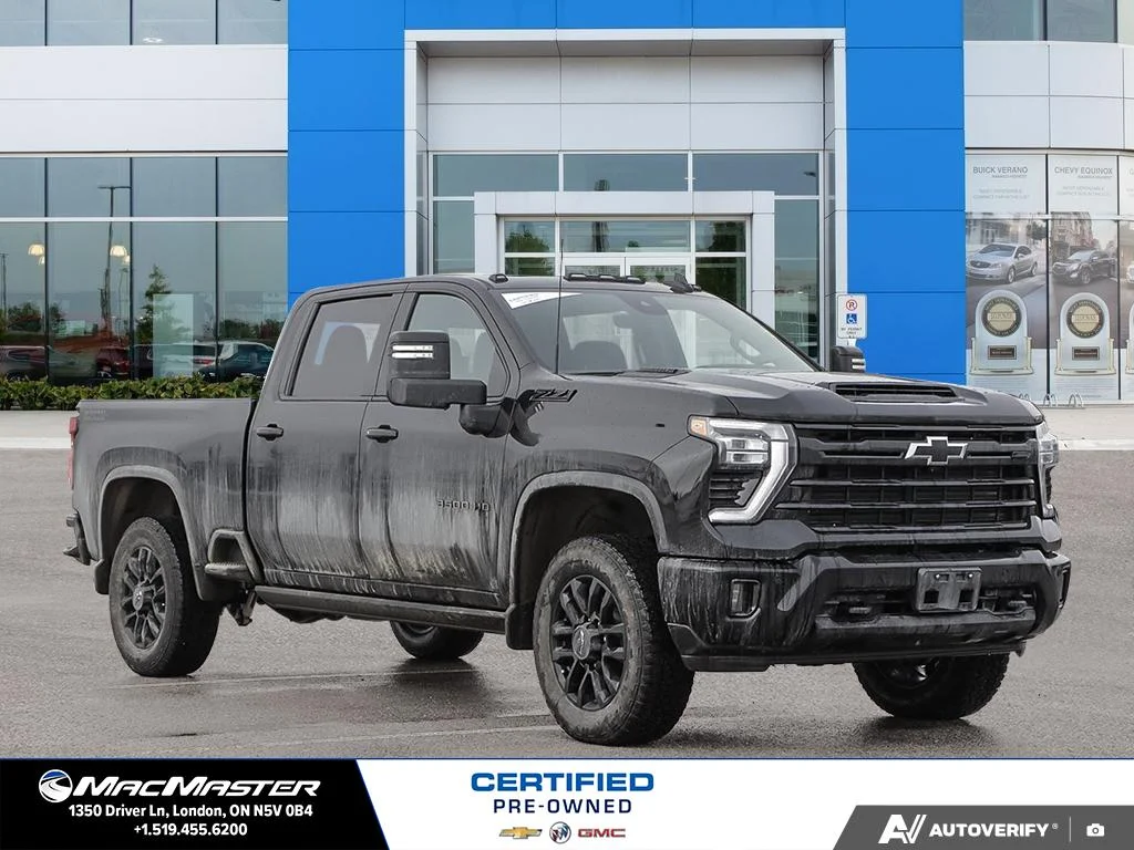 Used 2025  Chevrolet LTZ image 7
