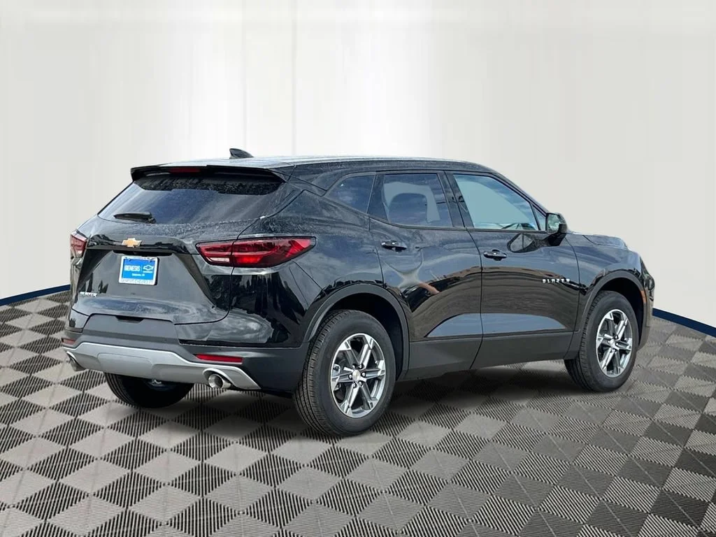 2026 Chevrolet Blazer 2LT - Photo 5