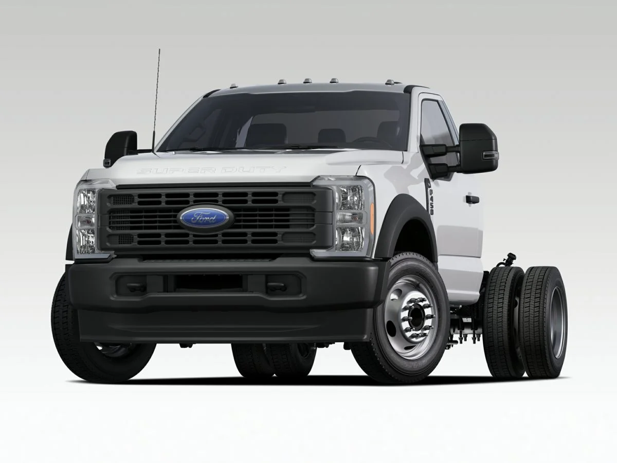 2026 Ford F-450 XL 4x4 Regular Cab 145-In DRW's photo