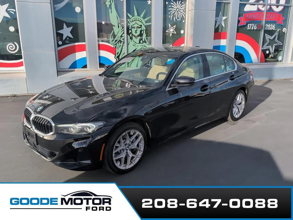 Used 2026 Jet Black BMW 330i xDrive image 3