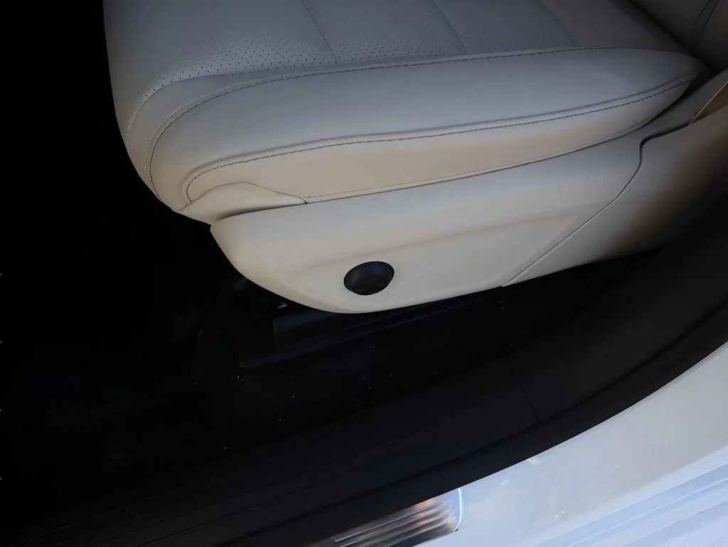 New 2026 White Mercedes-Benz GLE 350 image 31