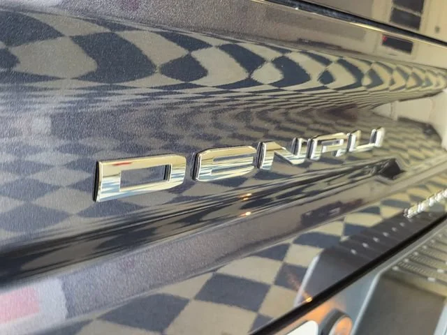 Used 2023 Titanium Rush Metallic GMC Denali image 7