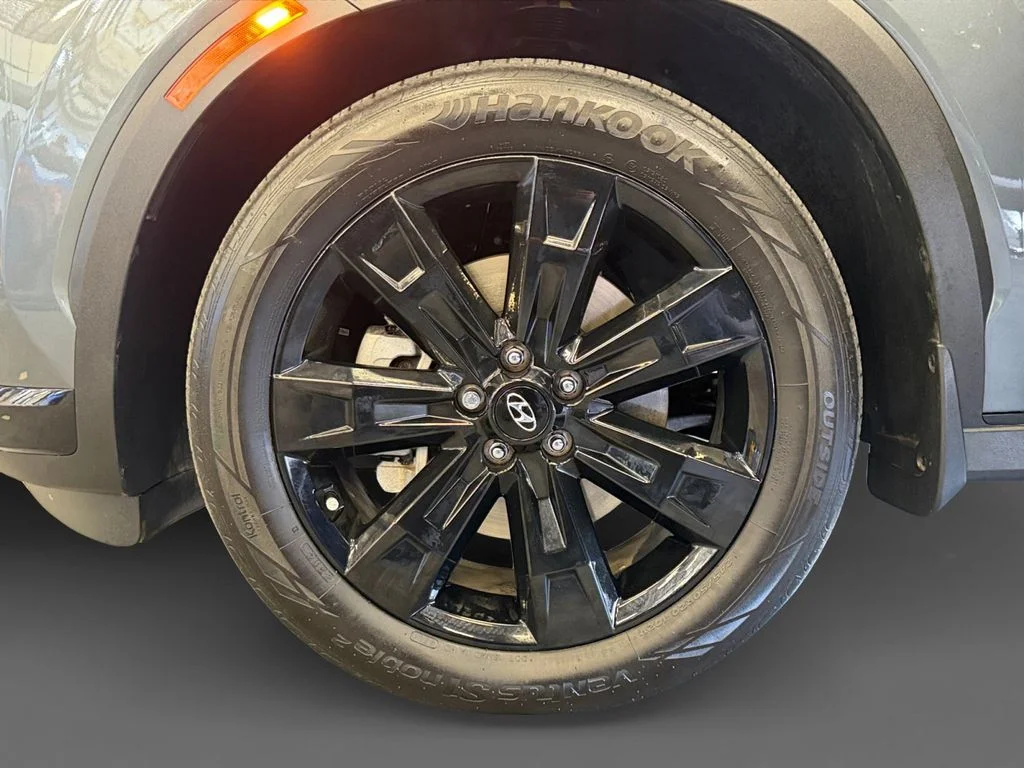 Used 2025 Gray Hyundai XRT image 15
