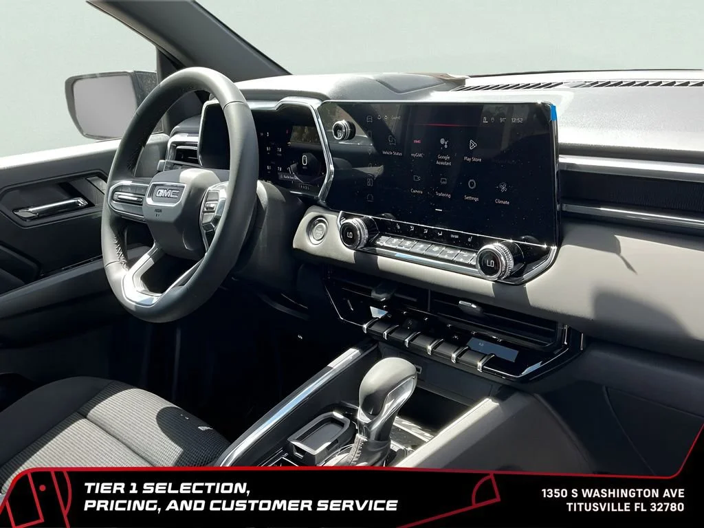 New 2026 Sterling Metallic GMC Elevation image 18