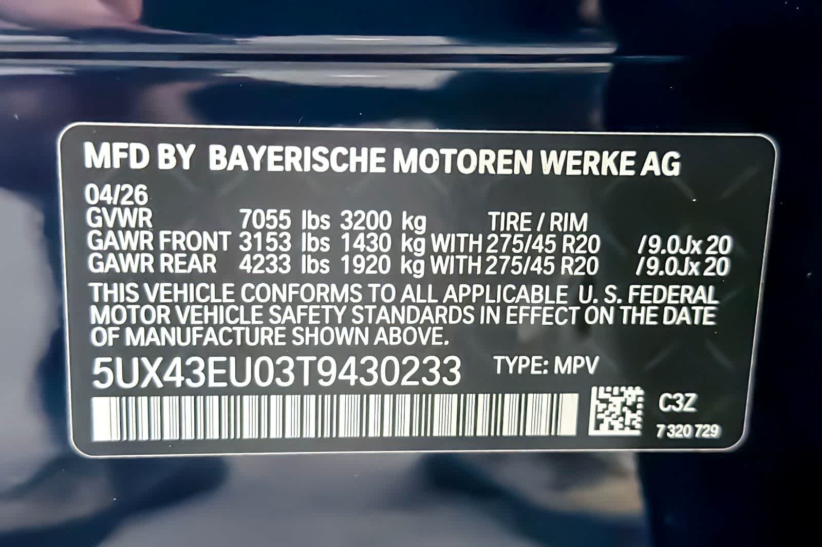 New 2026 Tanzanite Blue II Metallic BMW xDrive50e image 27