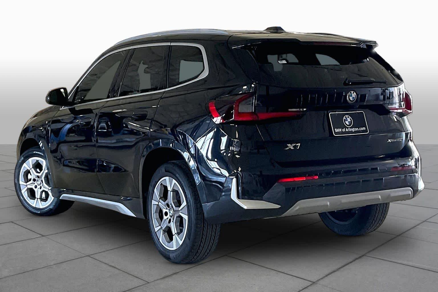 New 2025 Black Sapphire Metallic BMW xDrive28i image 11