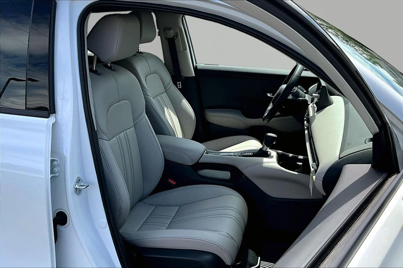 New 2027 Platinum White Pearl Honda EX-L image 11