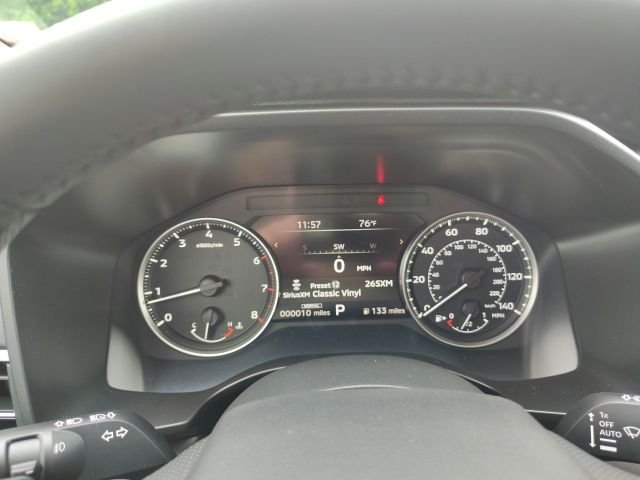 New 2025 White Mitsubishi Trail Edition image 17