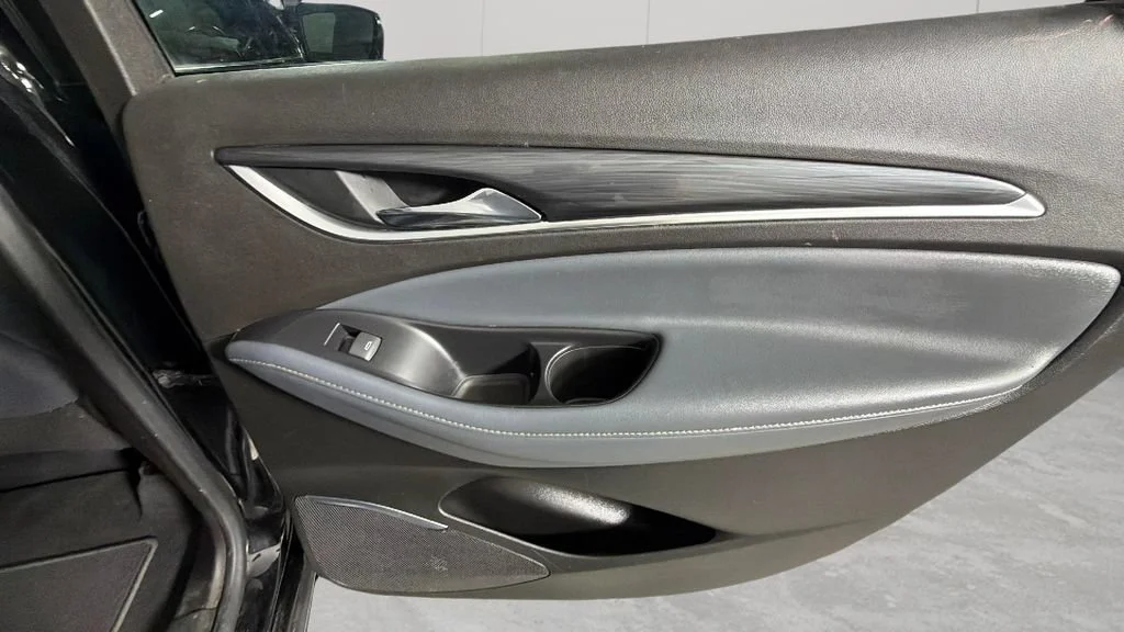2022 Buick Enclave Essence - Photo 36