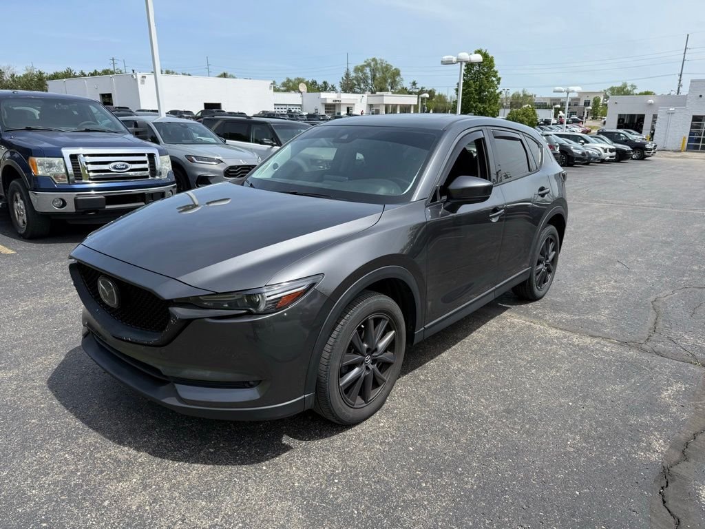 2017 Mazda CX-5 Grand Touring auto's photo